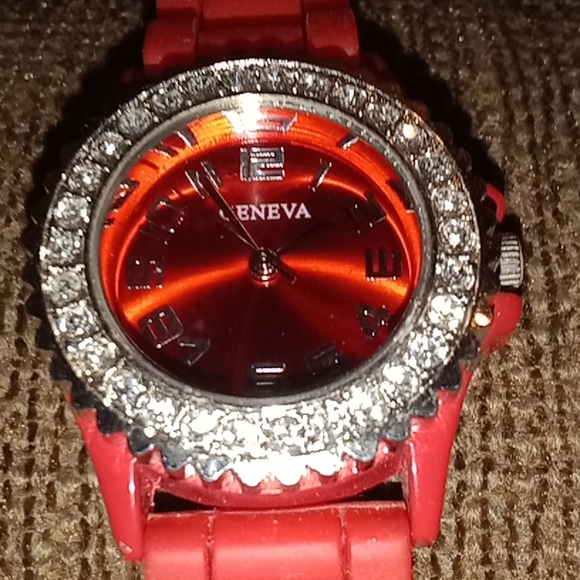 Geneva Accessories - Like new Geneva Watch